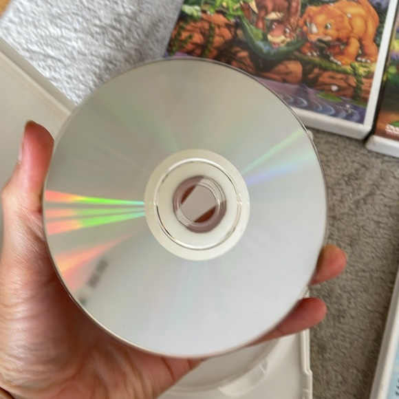 The Land Before Time dvds - Picture 3 of 4